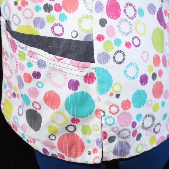 UA Scrubs Women's 4-Pocket V-Neck Scrub Top Multicolor Circles Size XS UA879 - Picture 6 of 10